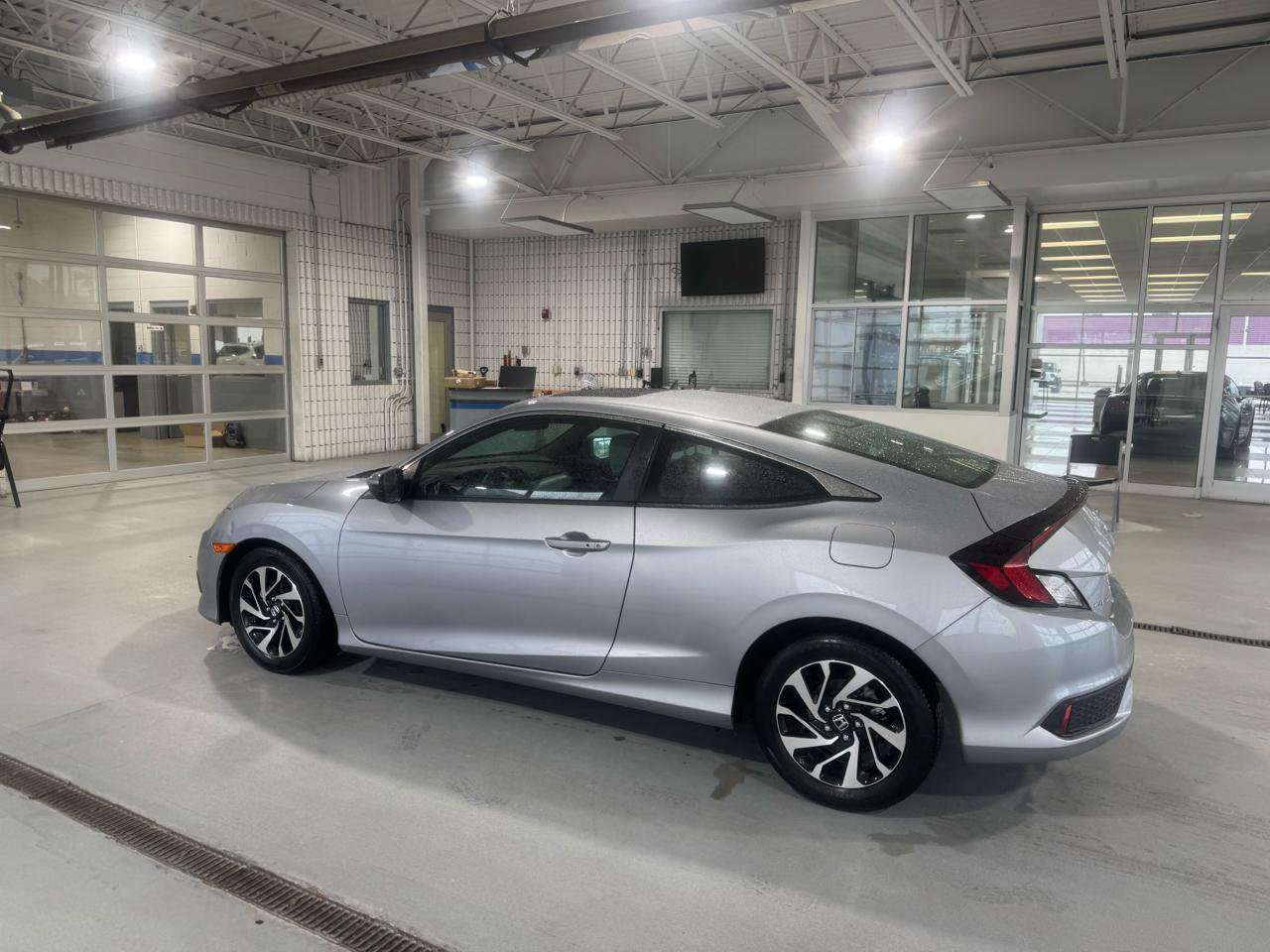 Used 2017 Honda Civic LX-P image 3