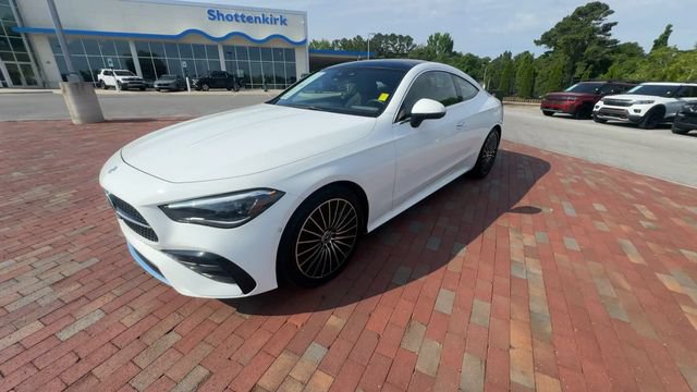 Used 2025 Mercedes-Benz CLE 450 4MATIC Coupe w/ Driver Assistance Package image 6