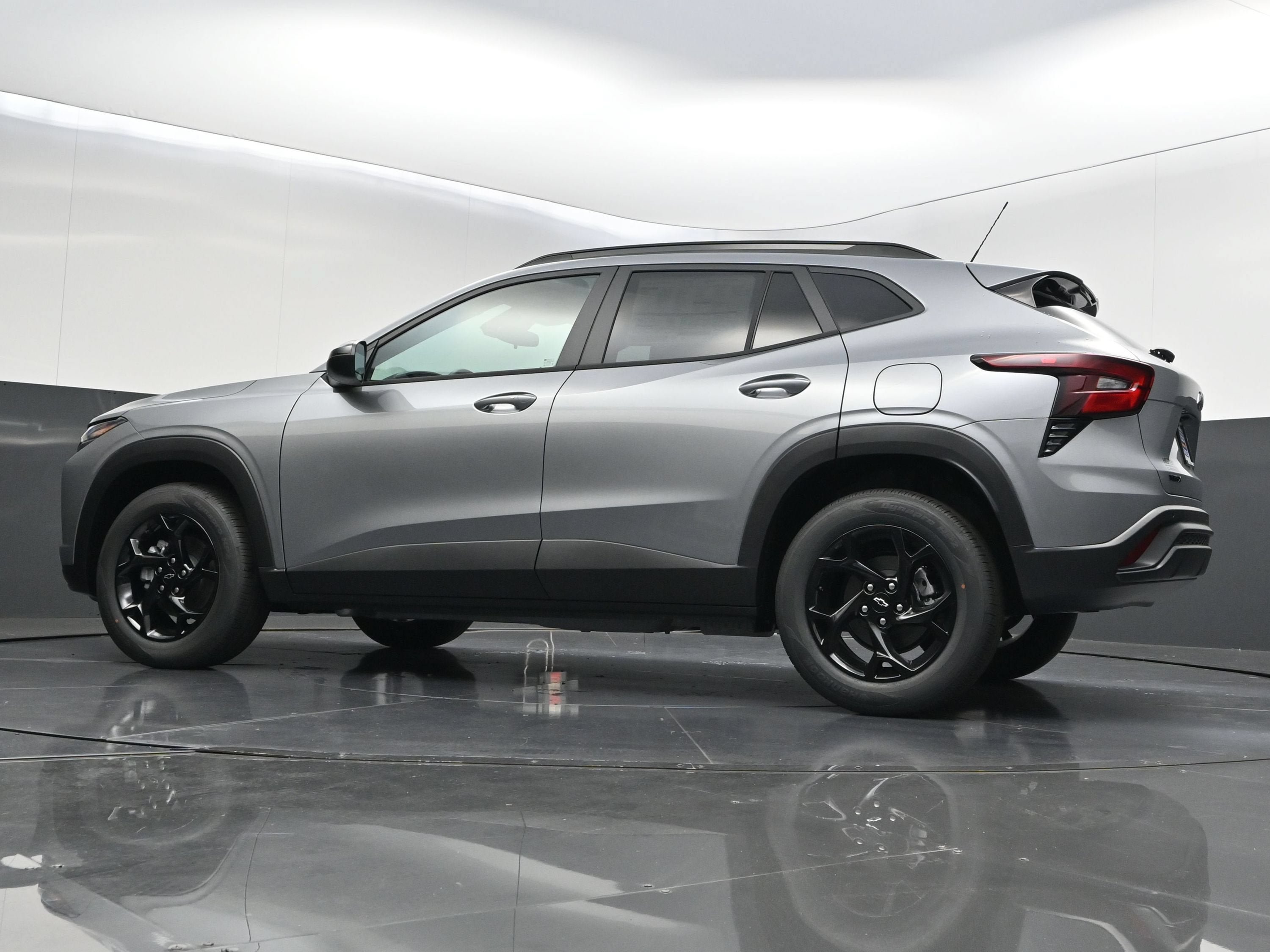 New 2026 Chevrolet Trax LT w/ Sunroof Package FWD image 42