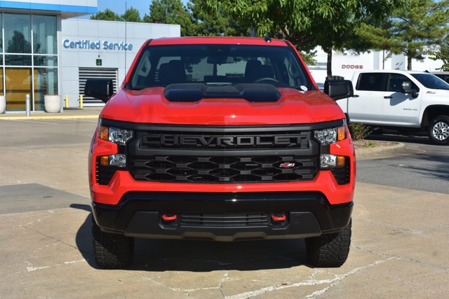 New 2026 Chevrolet Silverado 1500 Custom Trail Boss w/ LPO, Dark Essentials Package AWD/4WD image 2