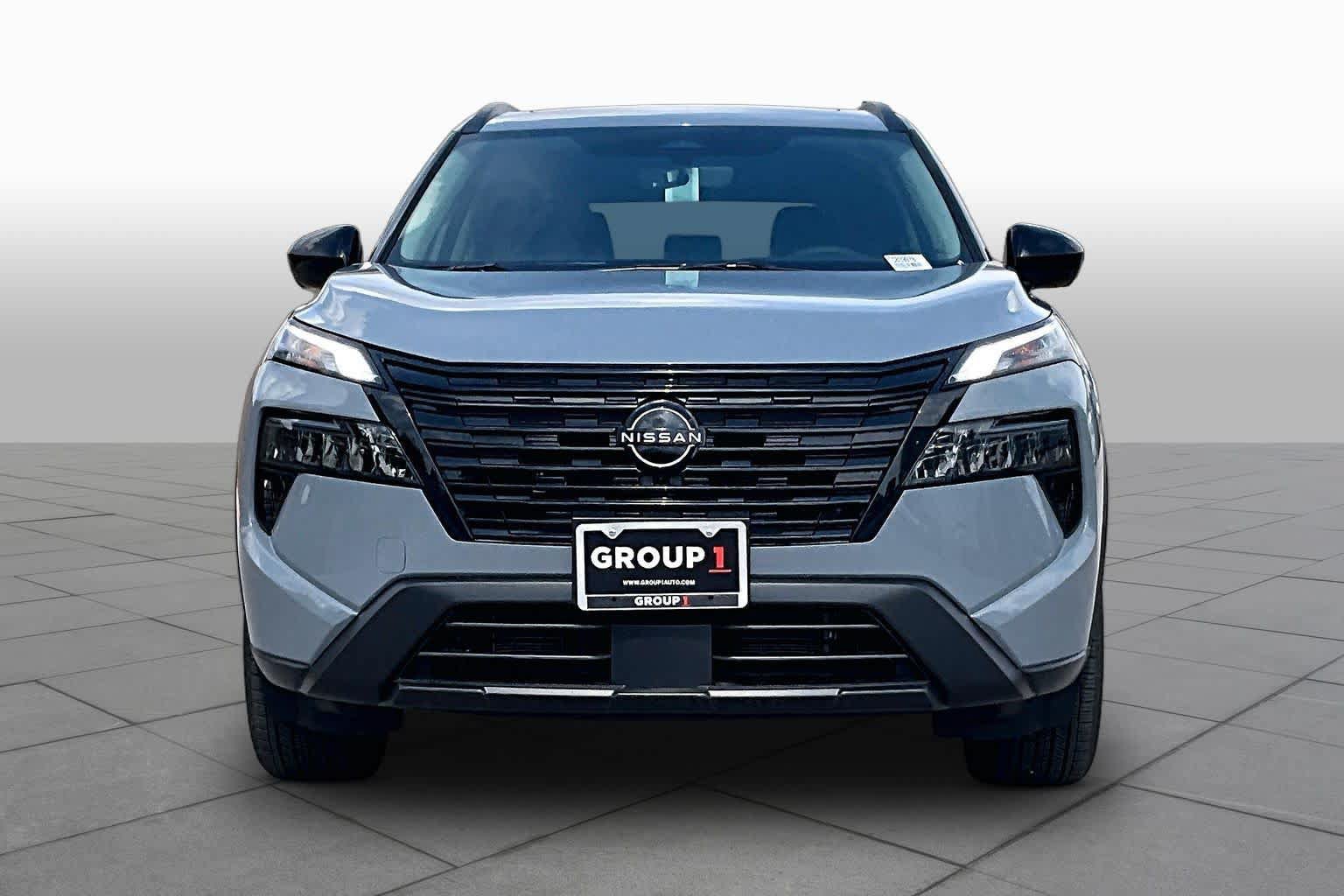 New 2026 Nissan Rogue Dark Armor AWD/4WD image 3