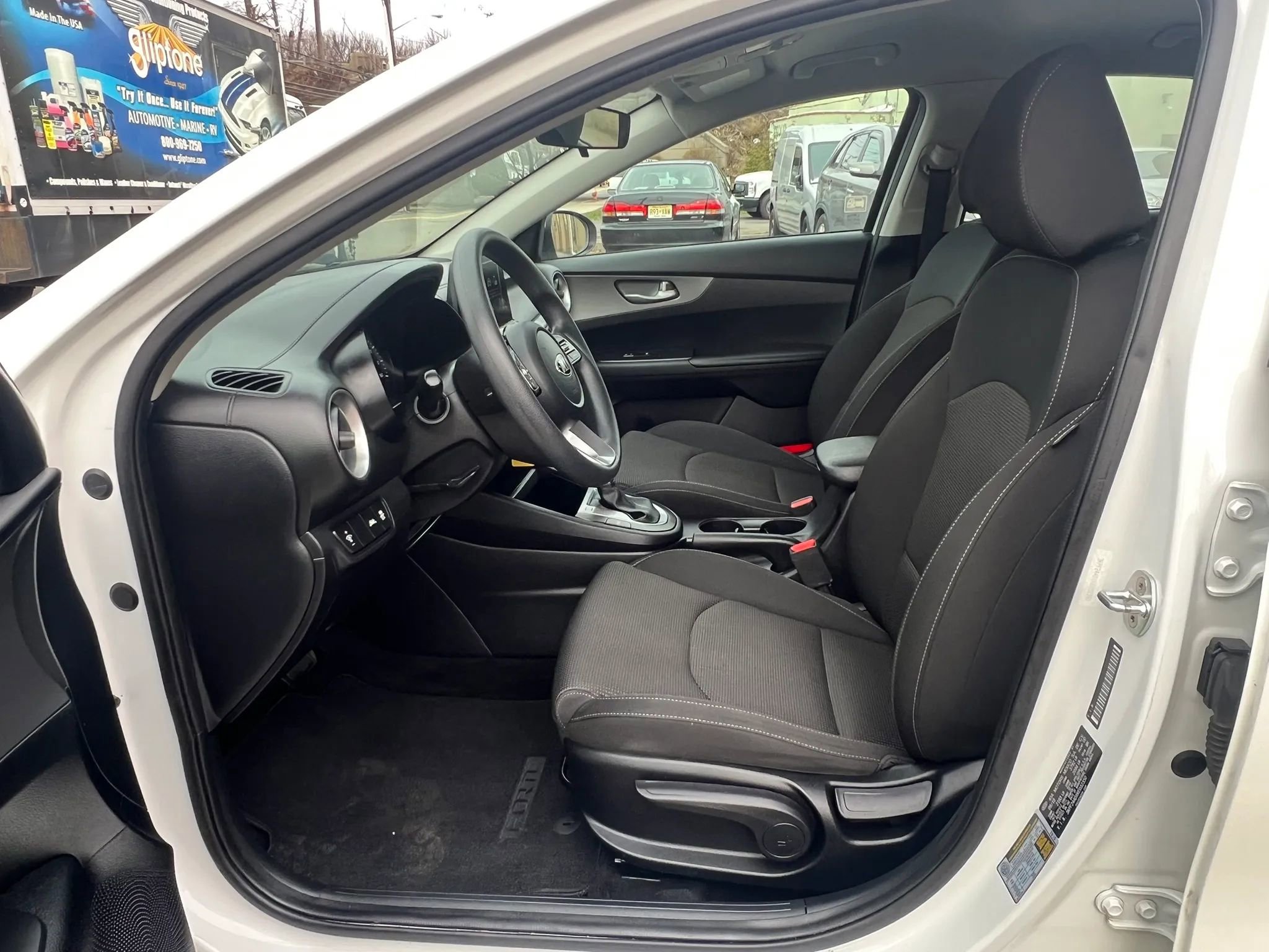 Used 2019 Kia Forte LXS FWD image 26