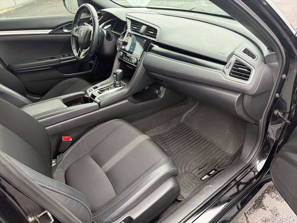 Used 2019 Honda Civic Sport image 11
