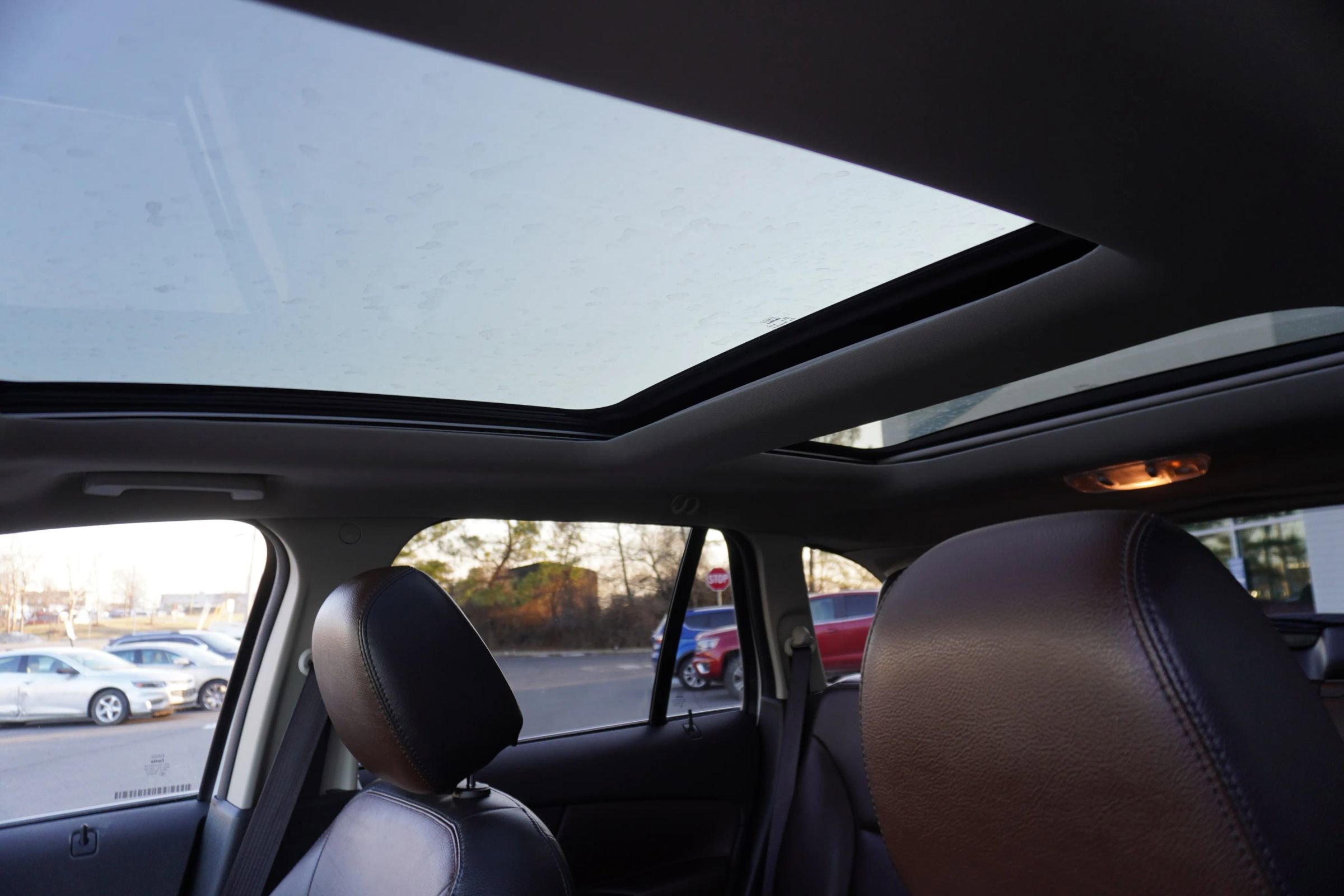 Used 2013 Ford Edge Limited image 12