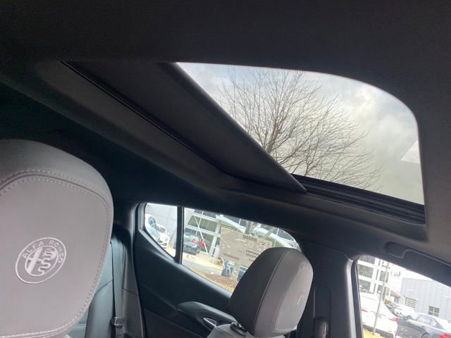 New 2024 Alfa Romeo Tonale Ti AWD/4WD image 41