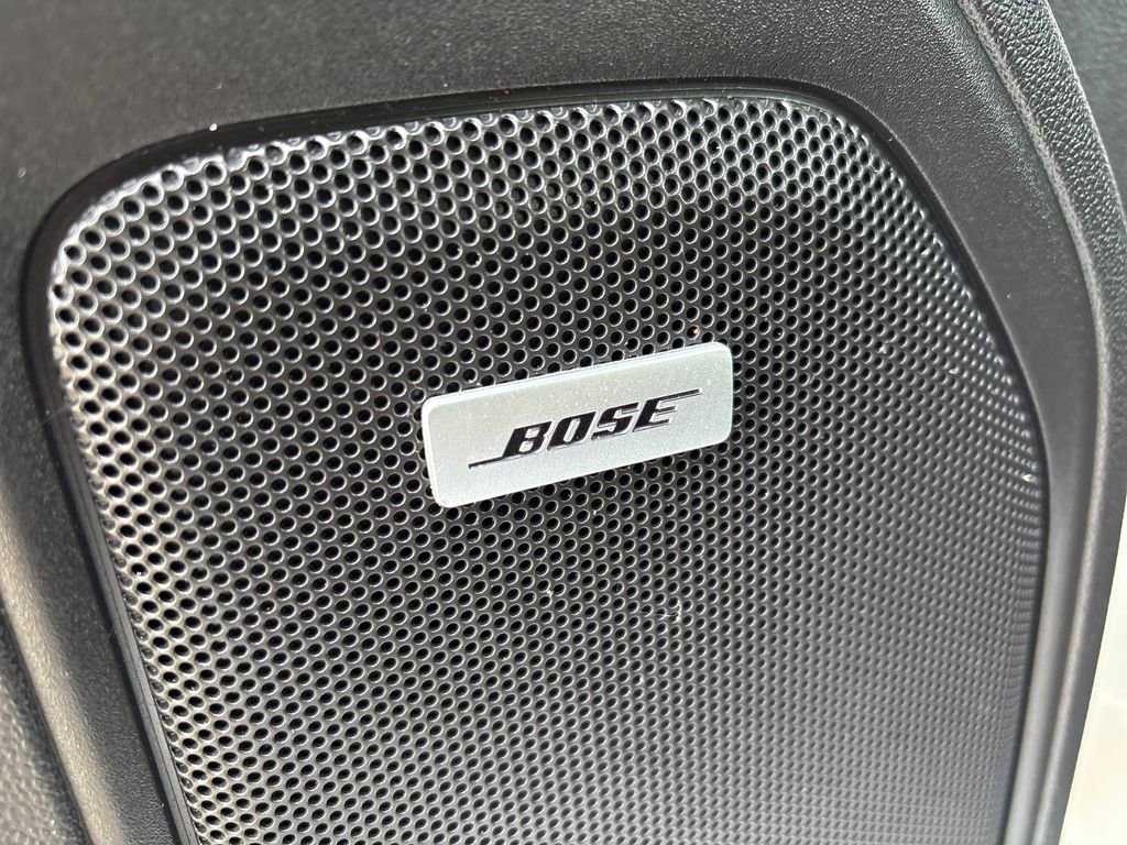 Used 2020 GMC Sierra 1500 SLT w/ SLT Premium Plus Package image 17