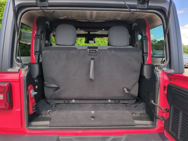 Used 2024 Jeep Wrangler Sport AWD/4WD image 16