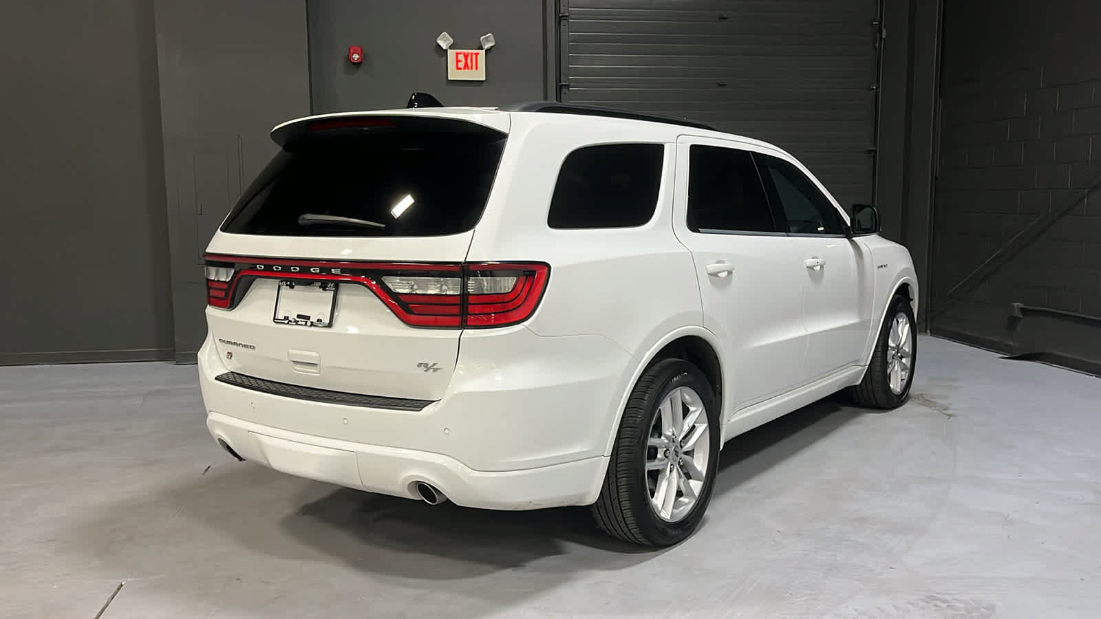 Used 2023 Dodge Durango R/T AWD/4WD image 6