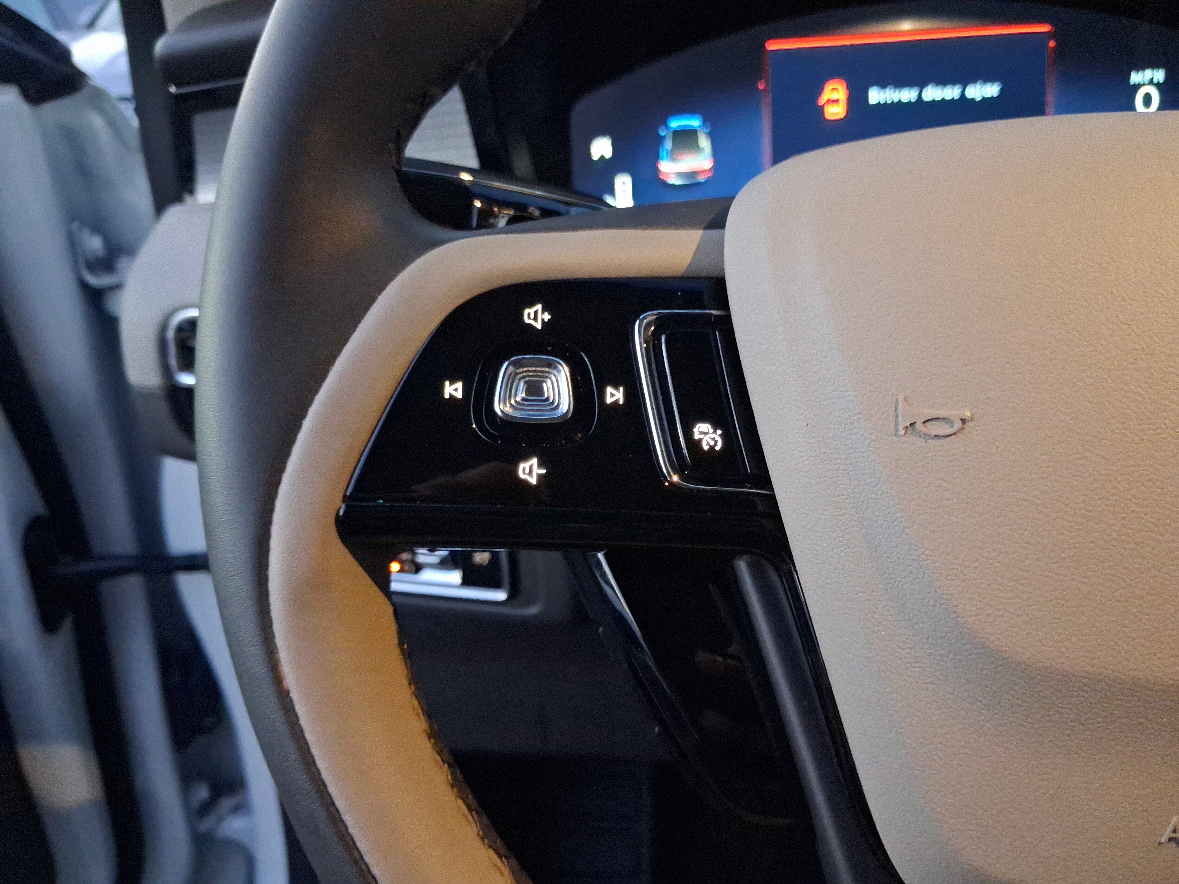 Certified 2024 Lincoln Corsair FWD image 17