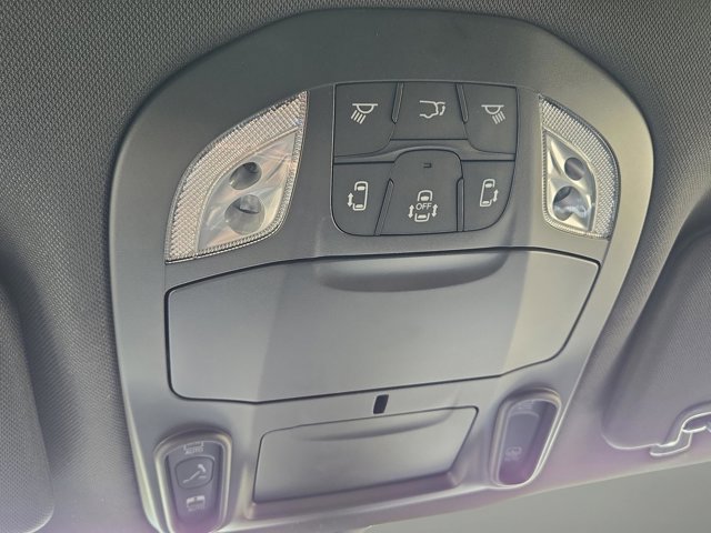 New 2026 Chrysler Pacifica Limited w/ S Appearance Package image 32