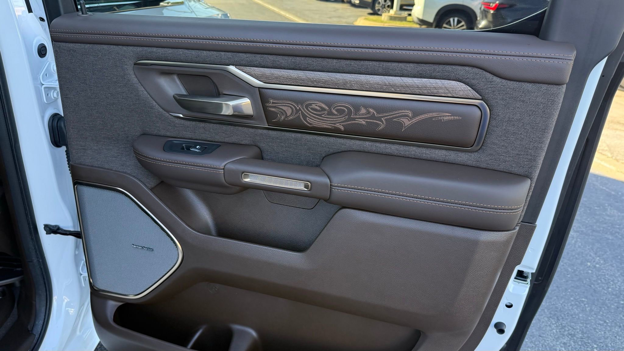 Used 2025 RAM 1500 Limited w/ Bed Utility Group image 31