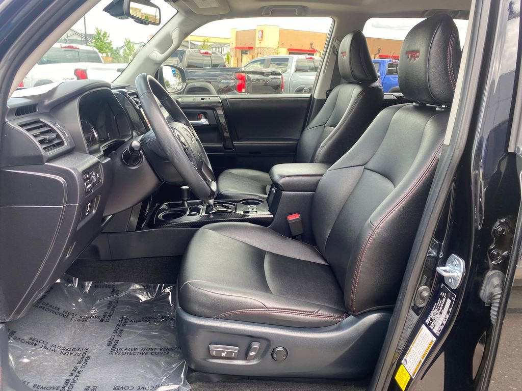 Used 2021 Toyota 4Runner TRD Off-Road Premium w/ Moonroof Package AWD/4WD image 9