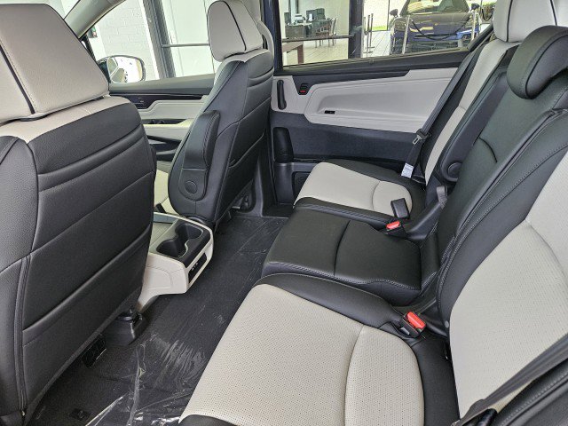 New 2026 Honda Odyssey Elite image 9