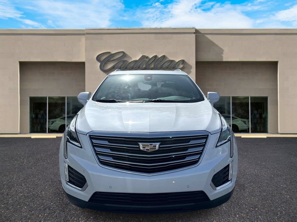 Used 2017 Cadillac XT5 Premium Luxury FWD image 8