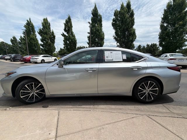 Used 2023 Lexus ES 350 w/ Accessory Package (Z1) FWD image 4