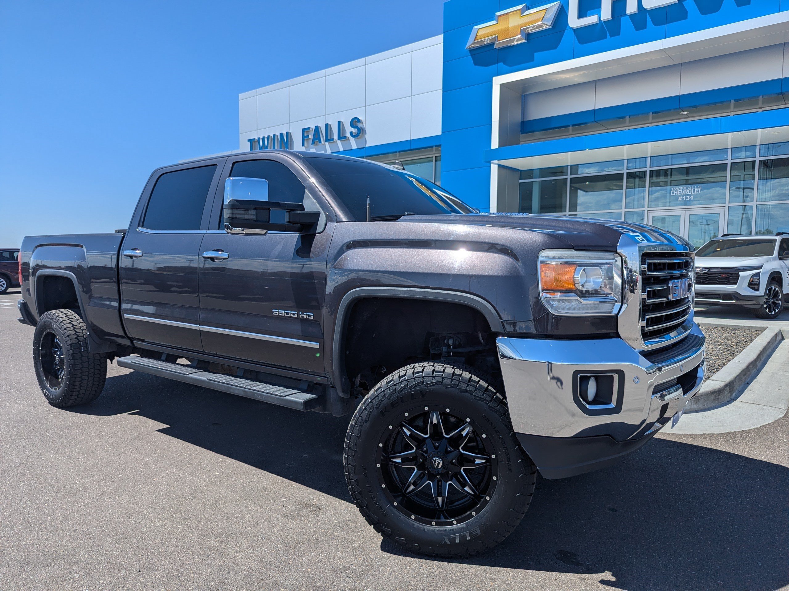 Used 2015 GMC Sierra 3500 SLT AWD/4WD image 1