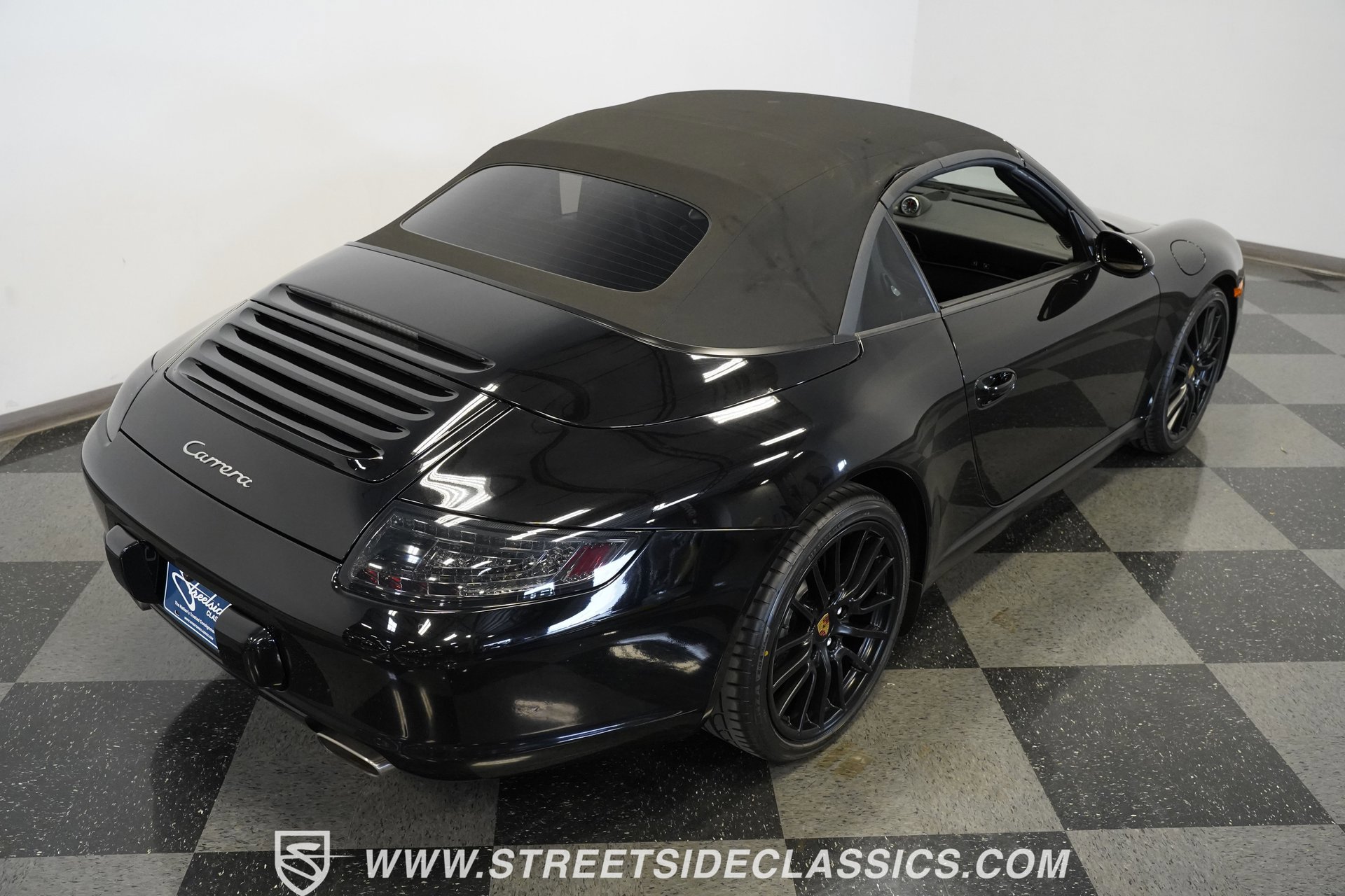Used 2005 Porsche 911 Carrera image 37