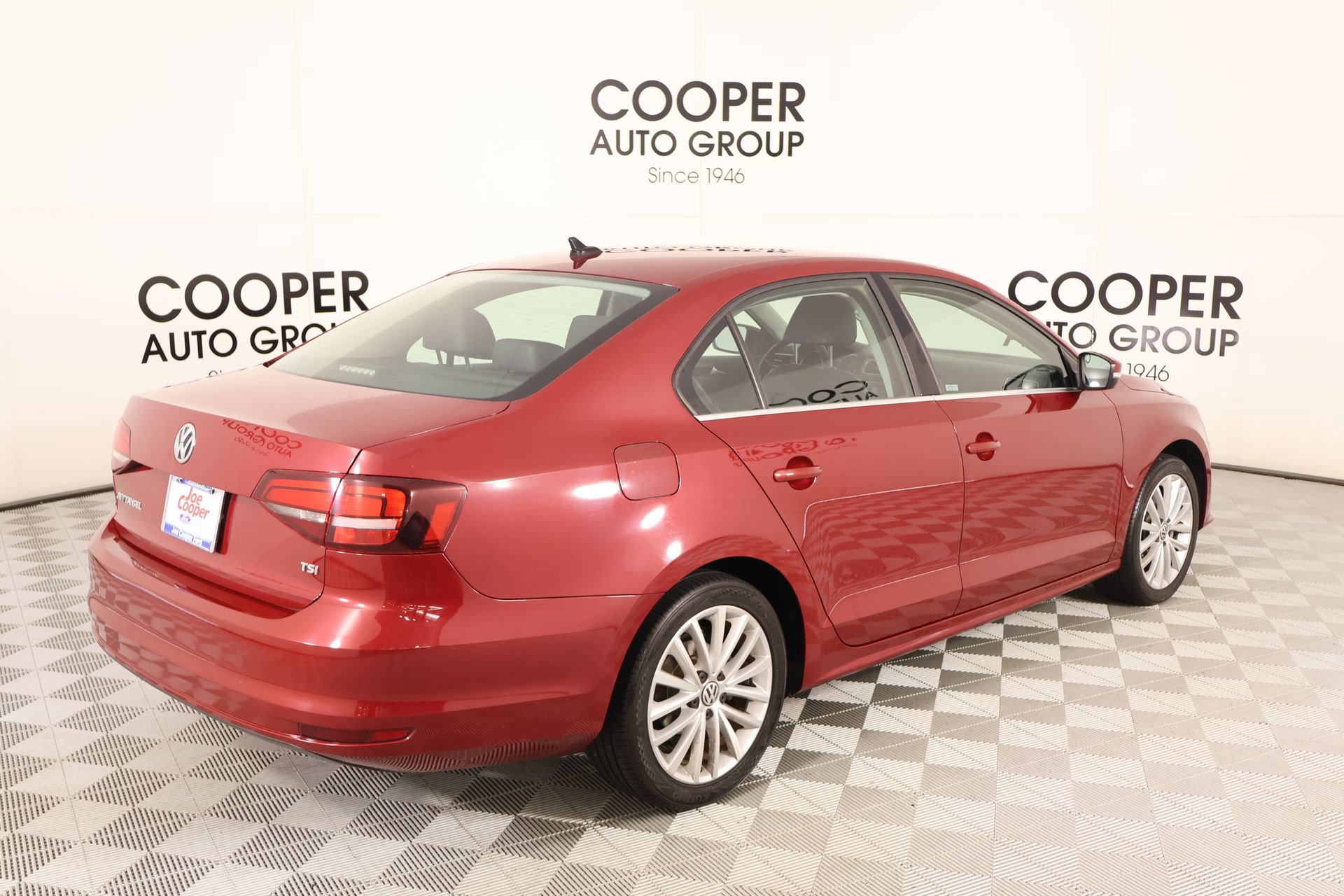 Used 2016 Volkswagen Jetta SEL w/ Lighting Package image 21