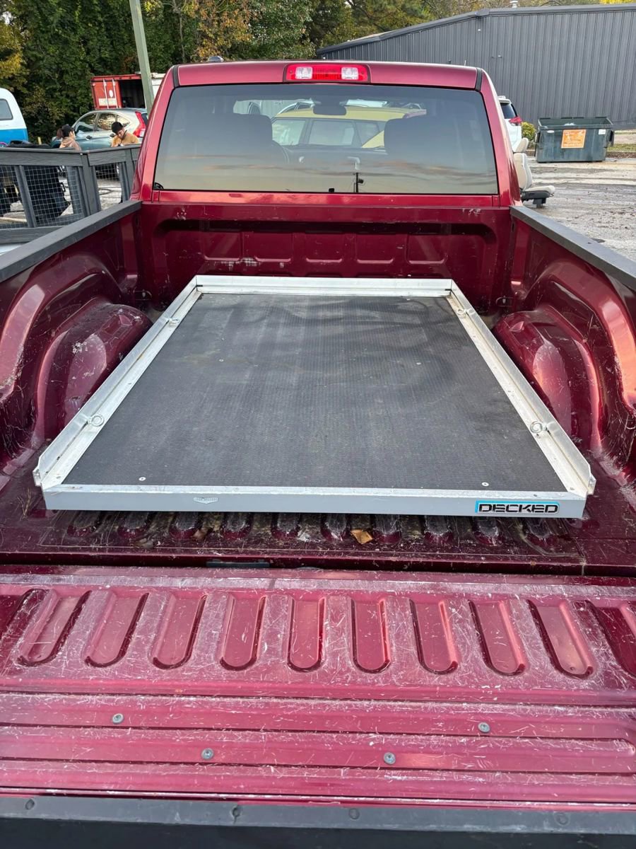 Used 2021 RAM 1500 Classic SLT AWD/4WD image 5