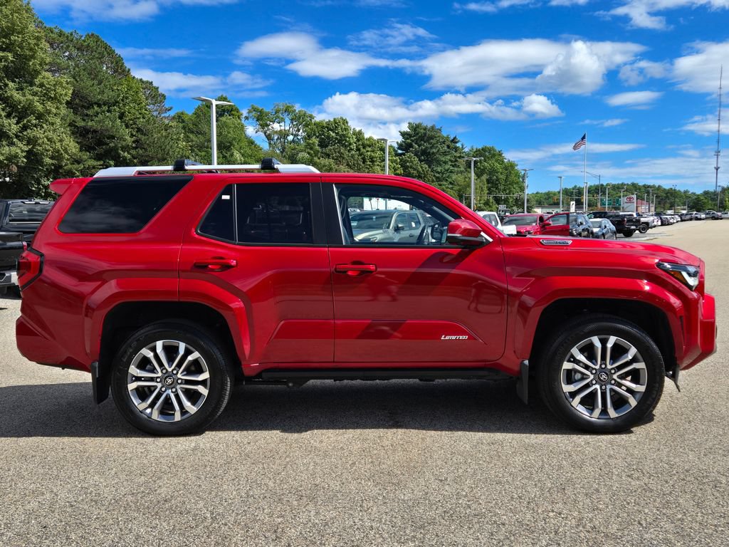 Used 2025 Toyota 4Runner Limited w/ Tow Technology Package AWD/4WD image 7
