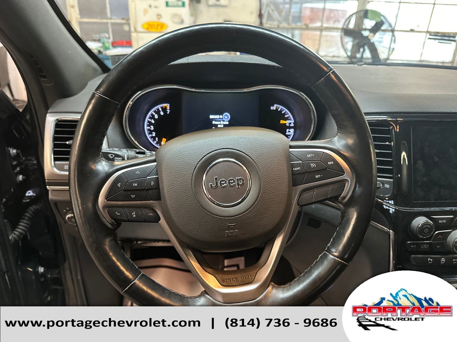 Used 2021 Jeep Grand Cherokee Limited w/ Trailer Tow Group IV image 16