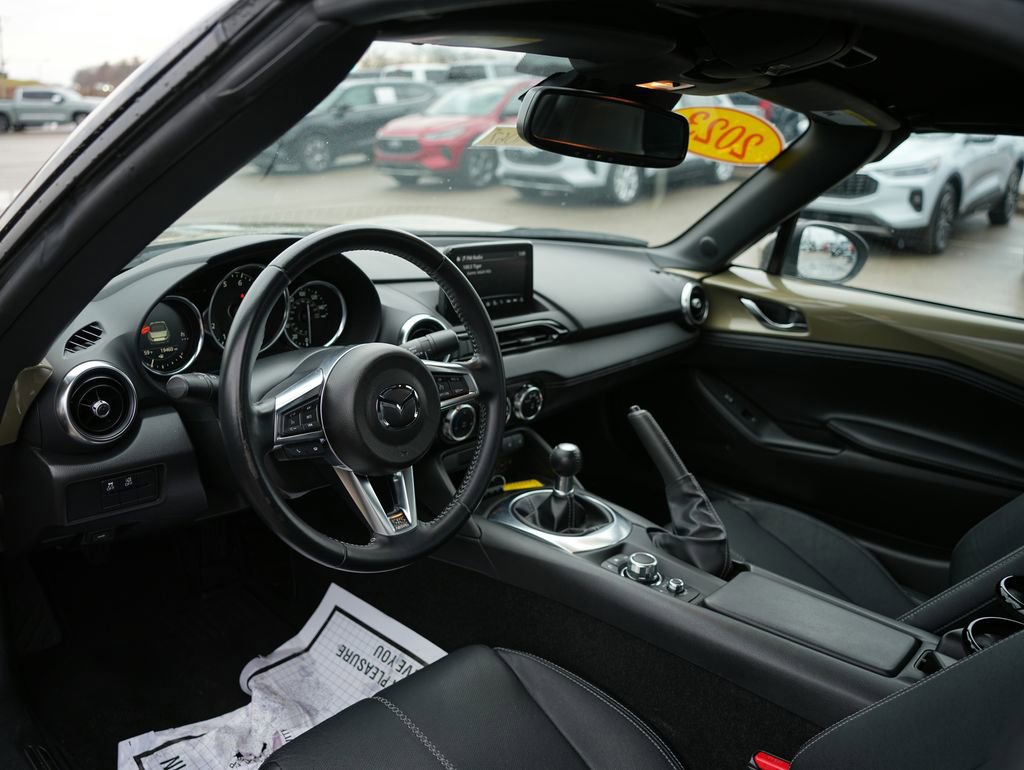 Used 2023 MAZDA MX-5 Miata Grand Touring image 11