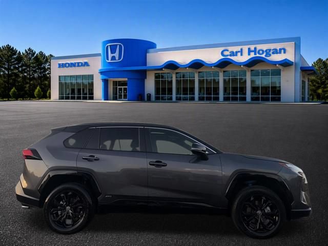 Used 2024 Toyota RAV4 XSE AWD/4WD image 12