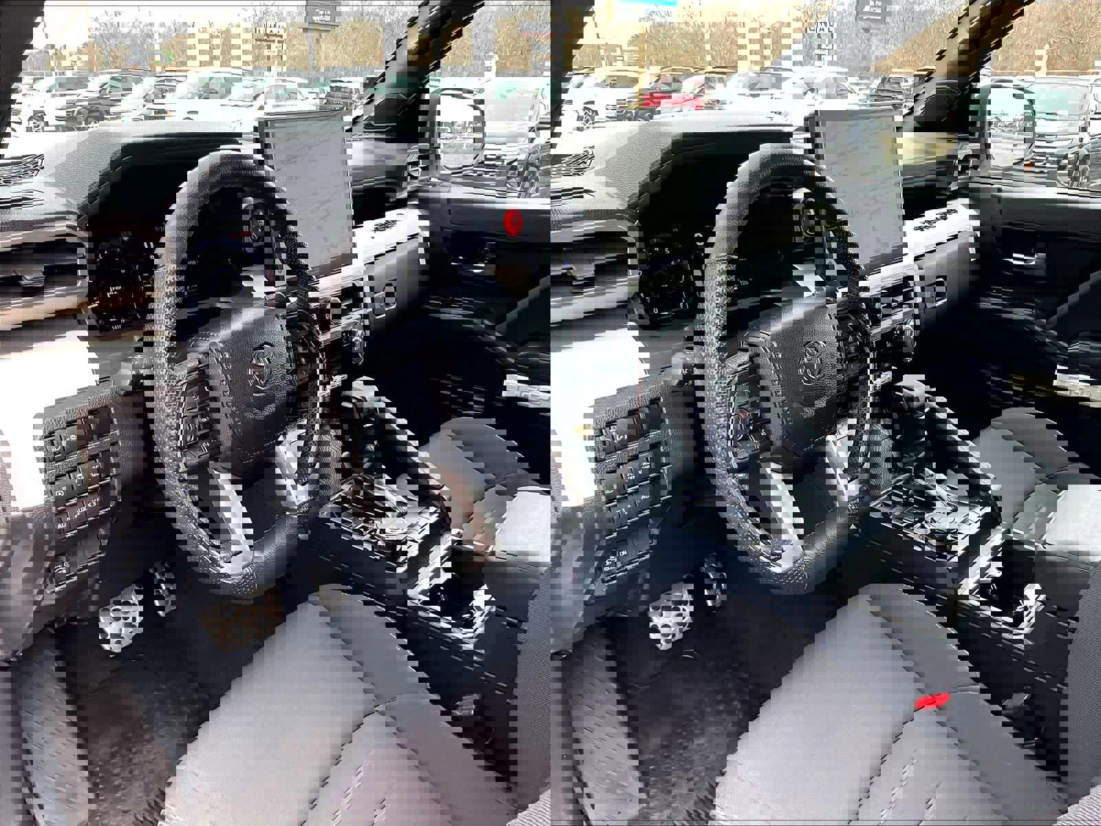 Used 2024 Toyota Tacoma TRD Sport w/ TRD Sport Upgrade Package image 8