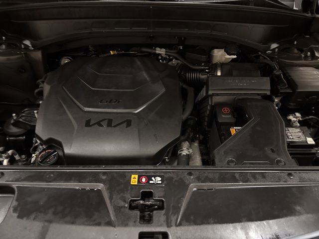 Certified 2022 Kia Telluride SX w/ SX Prestige Package image 29