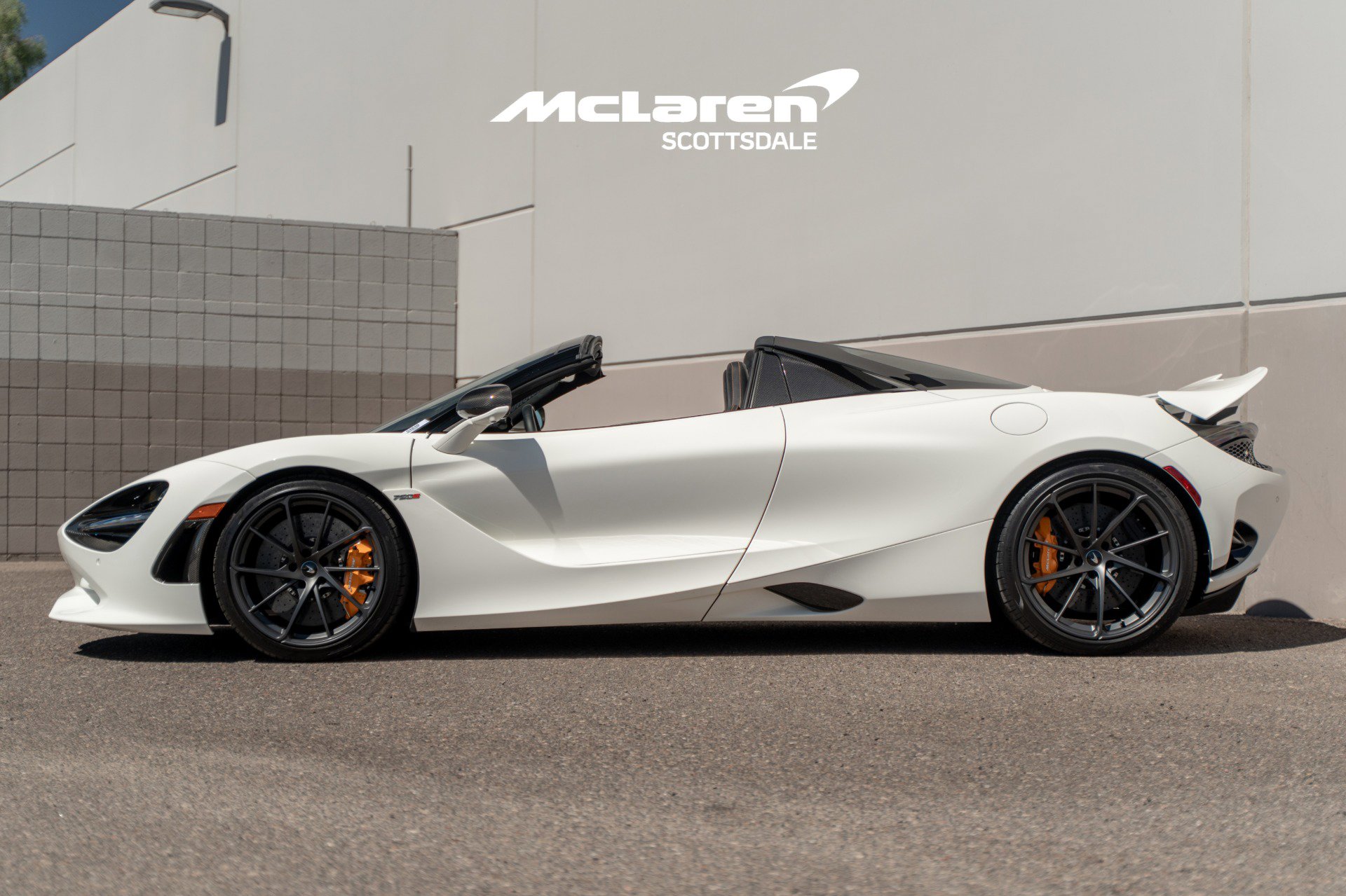 Used 2024 McLaren 750S PERFORMANCE image 4
