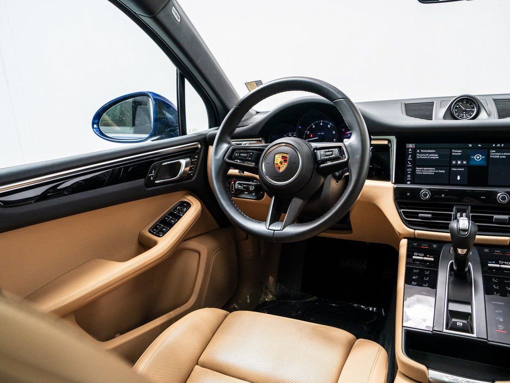 Used 2023 Porsche Macan image 22