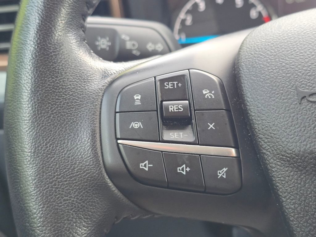 Used 2022 Ford Maverick Lariat w/ Lariat Luxury Package FWD image 22
