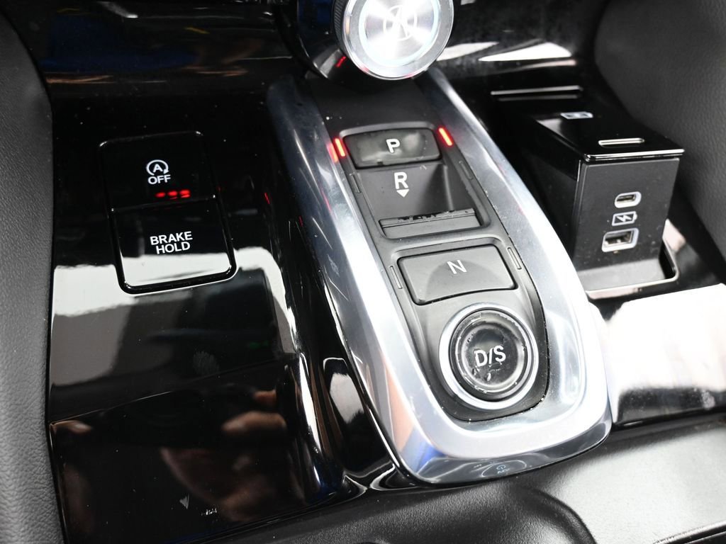 Used 2022 Acura MDX FWD image 30