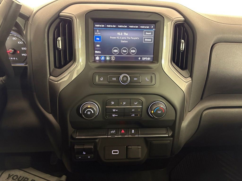 Used 2020 Chevrolet Silverado 1500 Custom w/ Custom Value Package AWD/4WD image 25