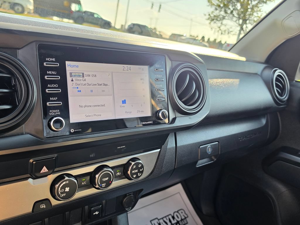 Used 2022 Toyota Tacoma SR RWD image 27