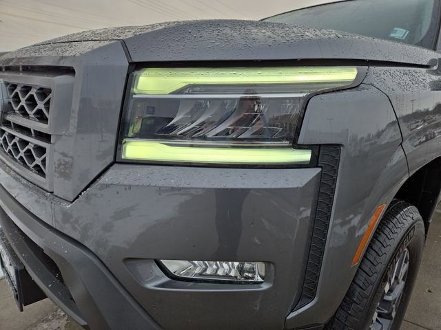 Used 2024 Nissan Frontier SL w/ Technology Package image 6