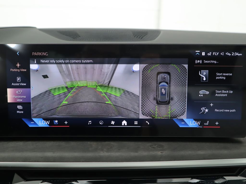 Used 2026 BMW X5 sDrive40i w/ Climate Comfort Package image 17