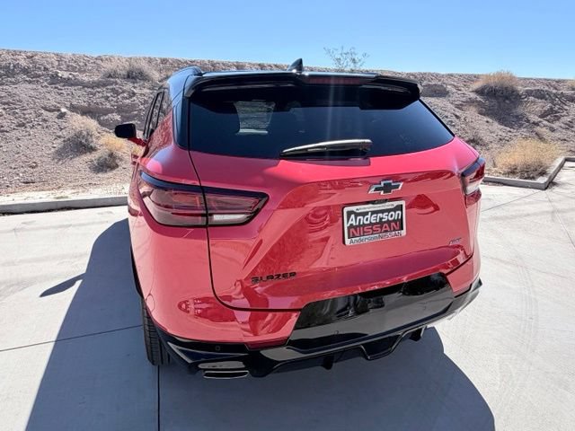 Used 2025 Chevrolet Blazer RS w/ Driver Confidence II Package FWD image 6