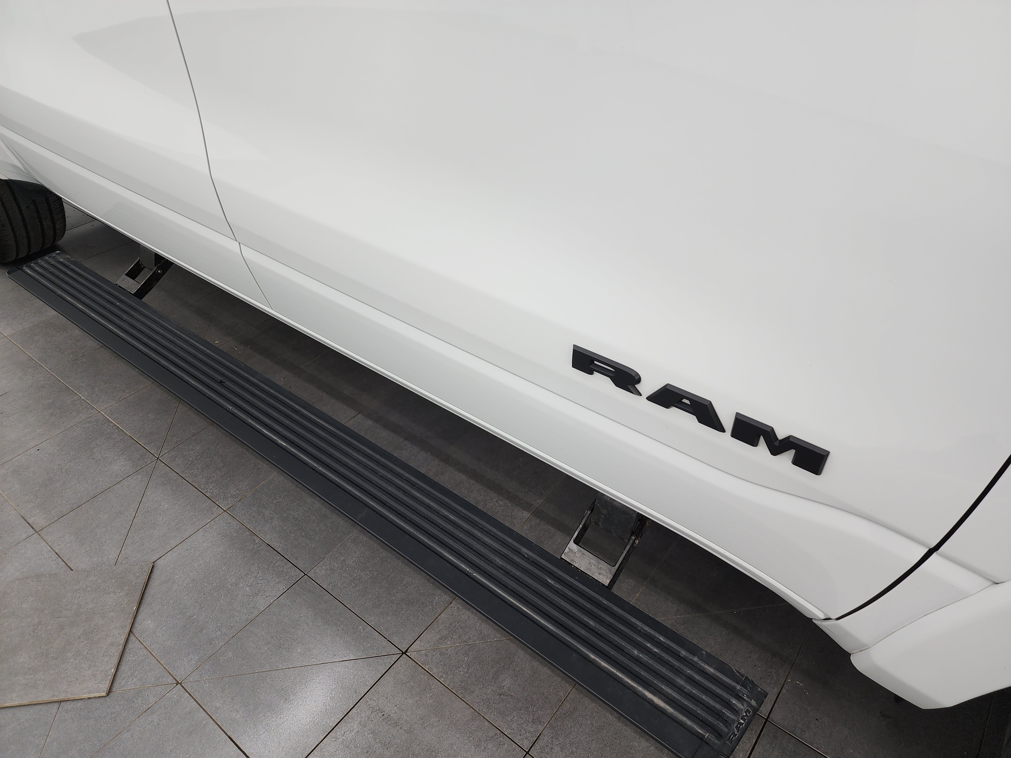 Used 2025 RAM 1500 Limited AWD/4WD image 29