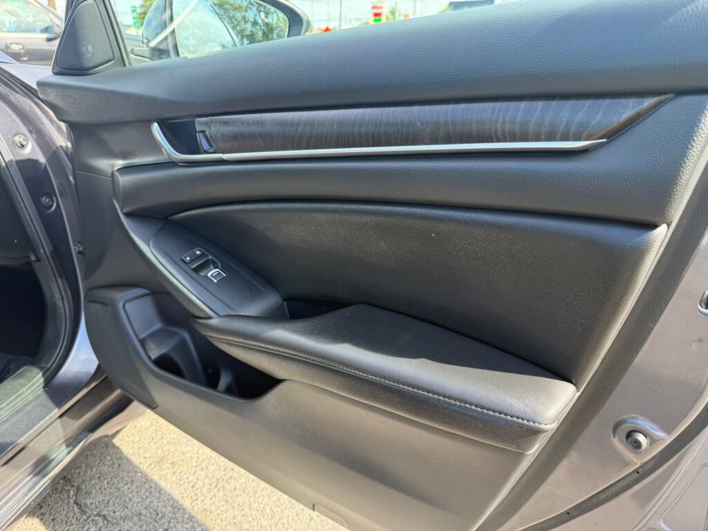 Used 2019 Honda Accord EX-L image 28