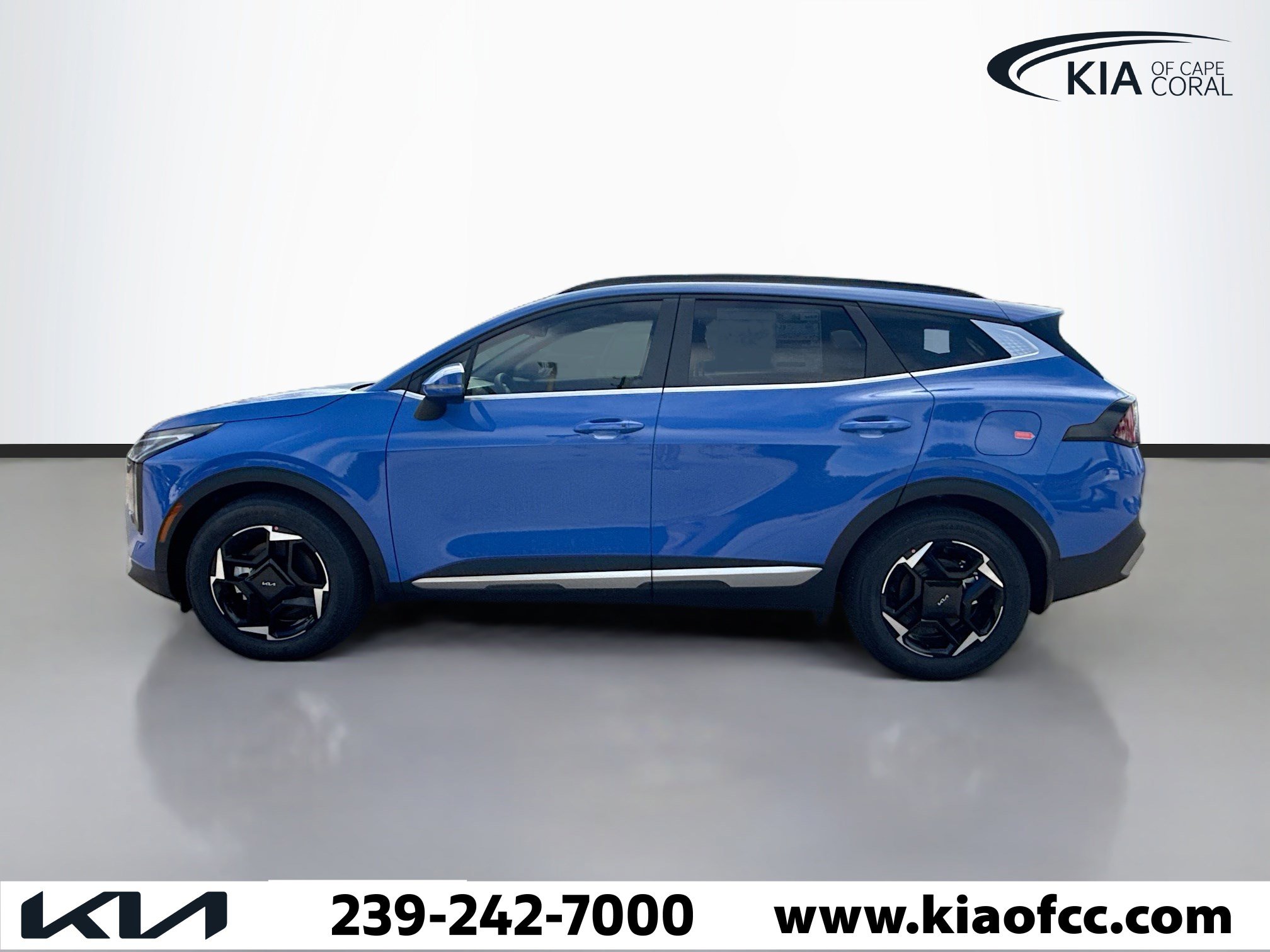 New 2026 Kia Sportage EX image 2