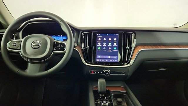 New 2026 Volvo V60 B5 Cross Country Plus w/ Protection Package Premier AWD/4WD image 25