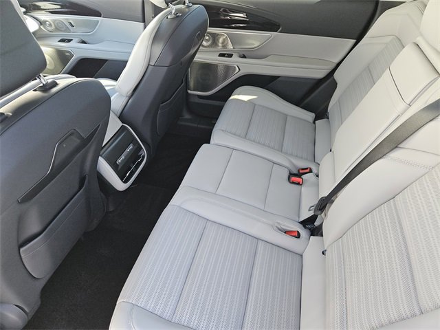 New 2026 Lincoln Nautilus Reserve image 29