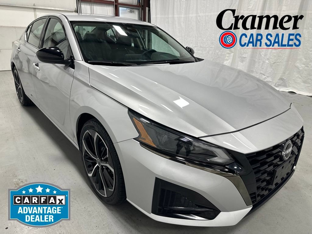Used 2023 Nissan Altima 2.5 SR