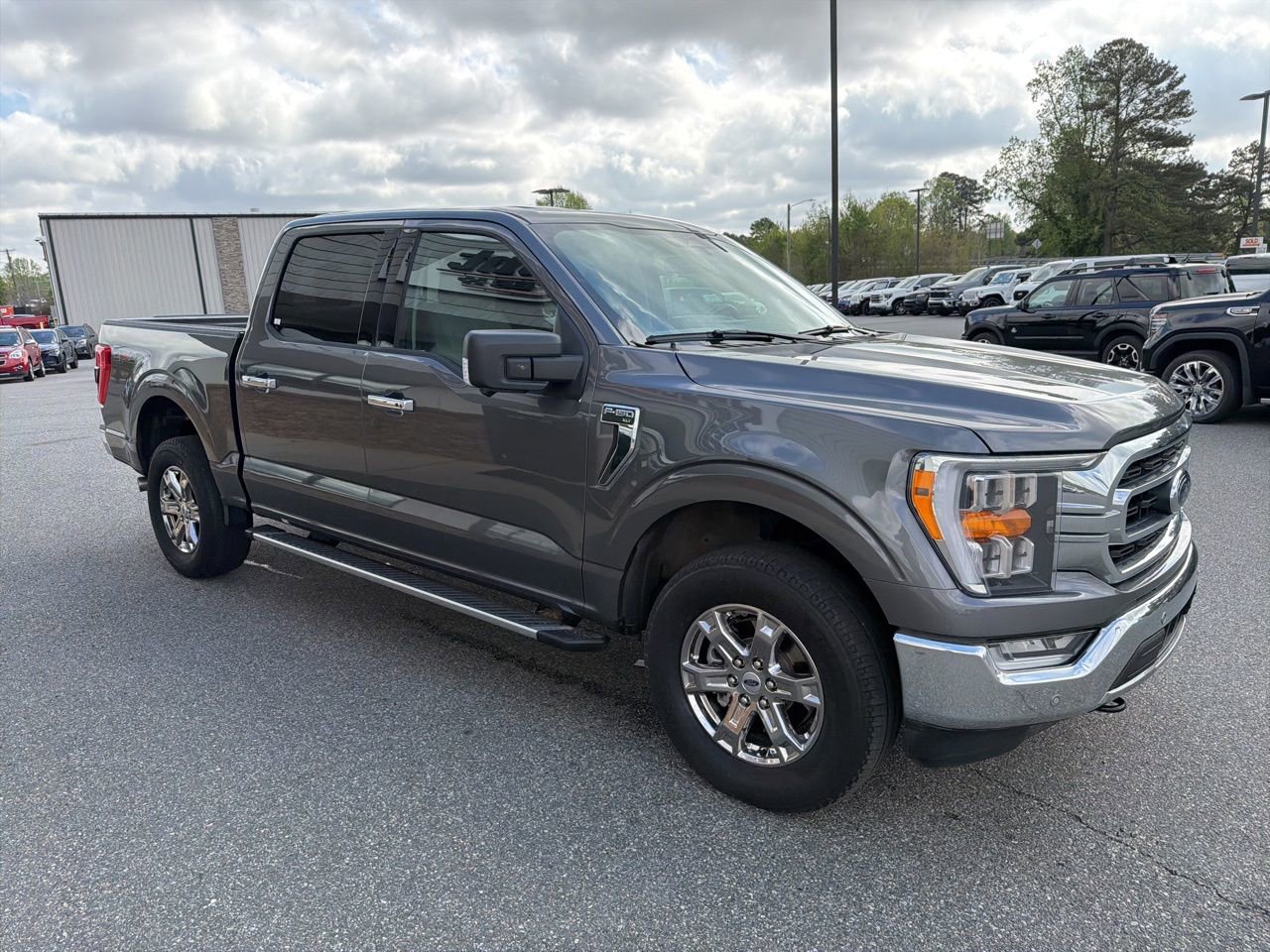 Used 2023 Ford F150 XLT w/ Equipment Group 302A High image 9