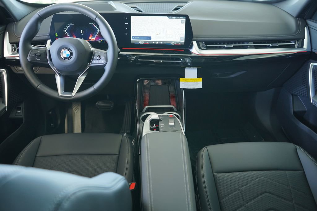 Used 2025 BMW X1 xDrive28i w/ Technology Package image 14