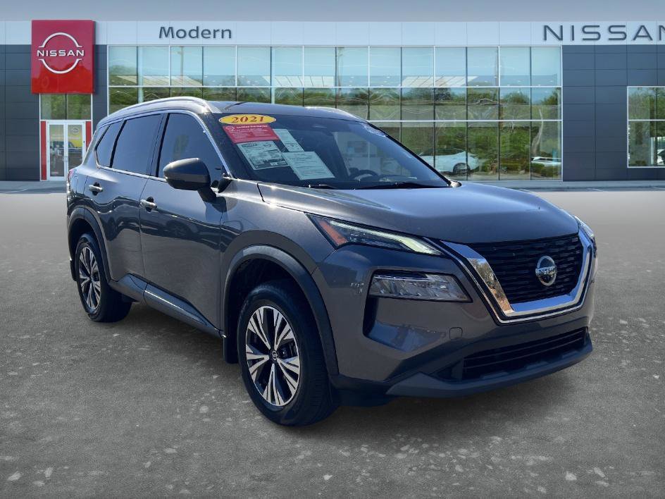 Certified 2021 Nissan Rogue SV w/ Premium Package image 3