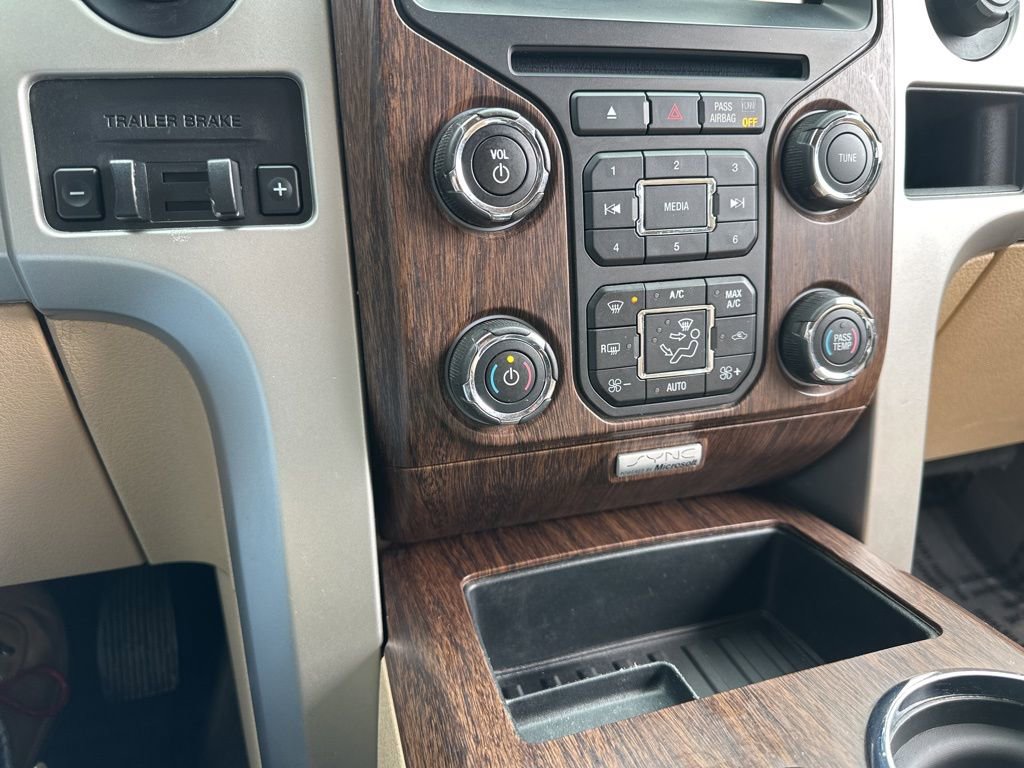 Used 2014 Ford F150 Lariat w/ Equipment Group 501A Mid AWD/4WD image 41