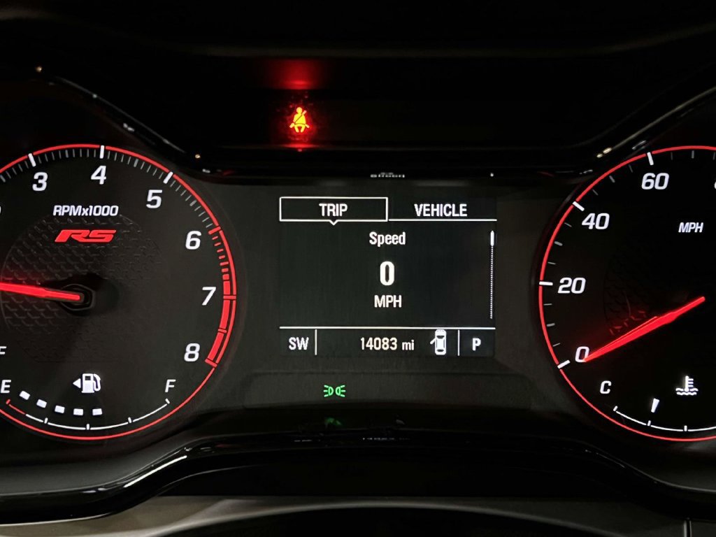 Used 2024 Chevrolet Trax RS w/ Driver Confidence Package FWD image 18