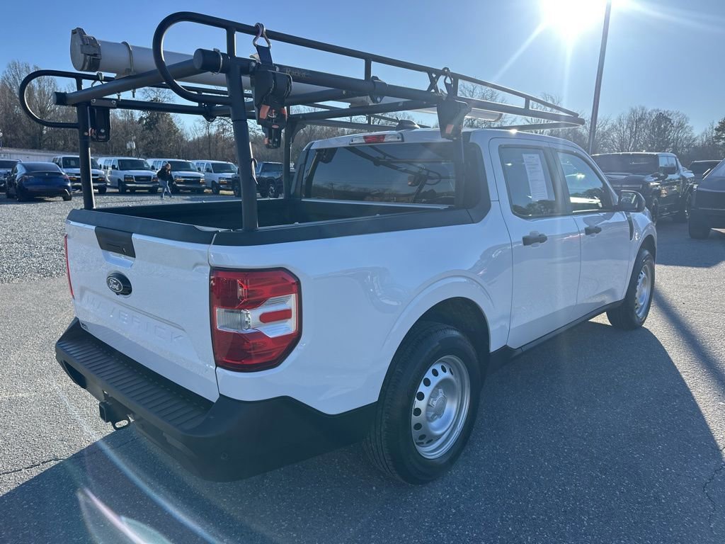 Used 2025 Ford Maverick XLT w/ Equipment Group 302A AWD/4WD image 5